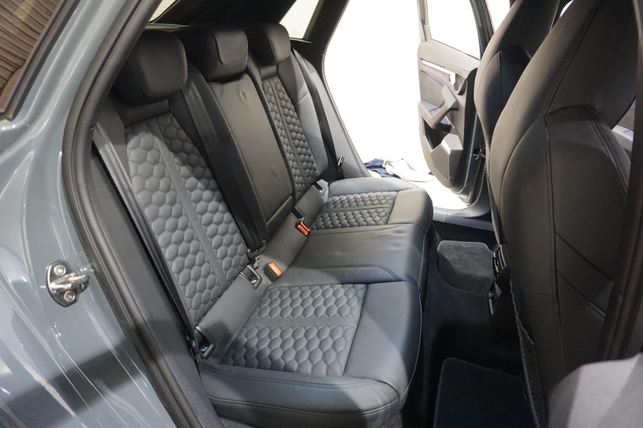 Audi RS3 2.5 TFSI Carbon Black Sportback S Tronic quattro Euro 6 (s/s) 5dr